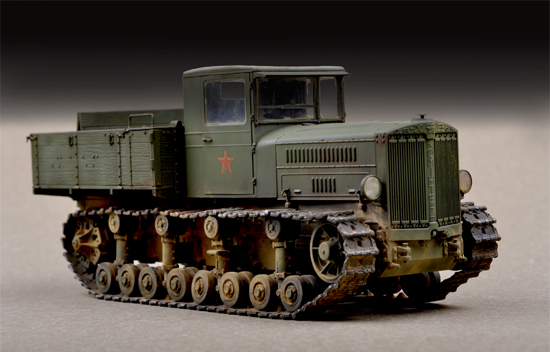 Soviet Komintern Artillery Tractor 07120