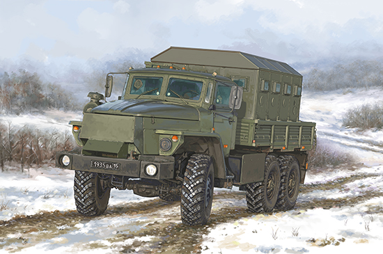 俄罗斯URAL-4320军用卡车CHZ 01071